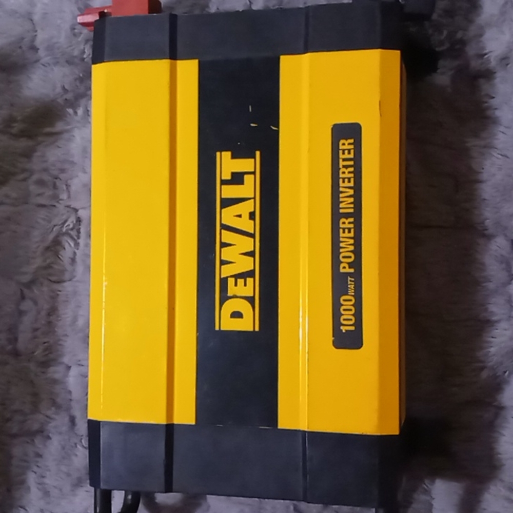 DeWalt power inverter